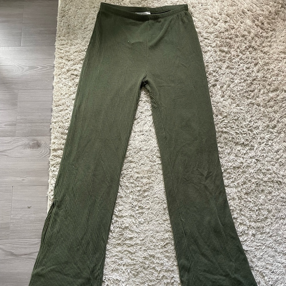 YOGA PANTS